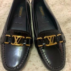 Louis Vuitton driving loafers